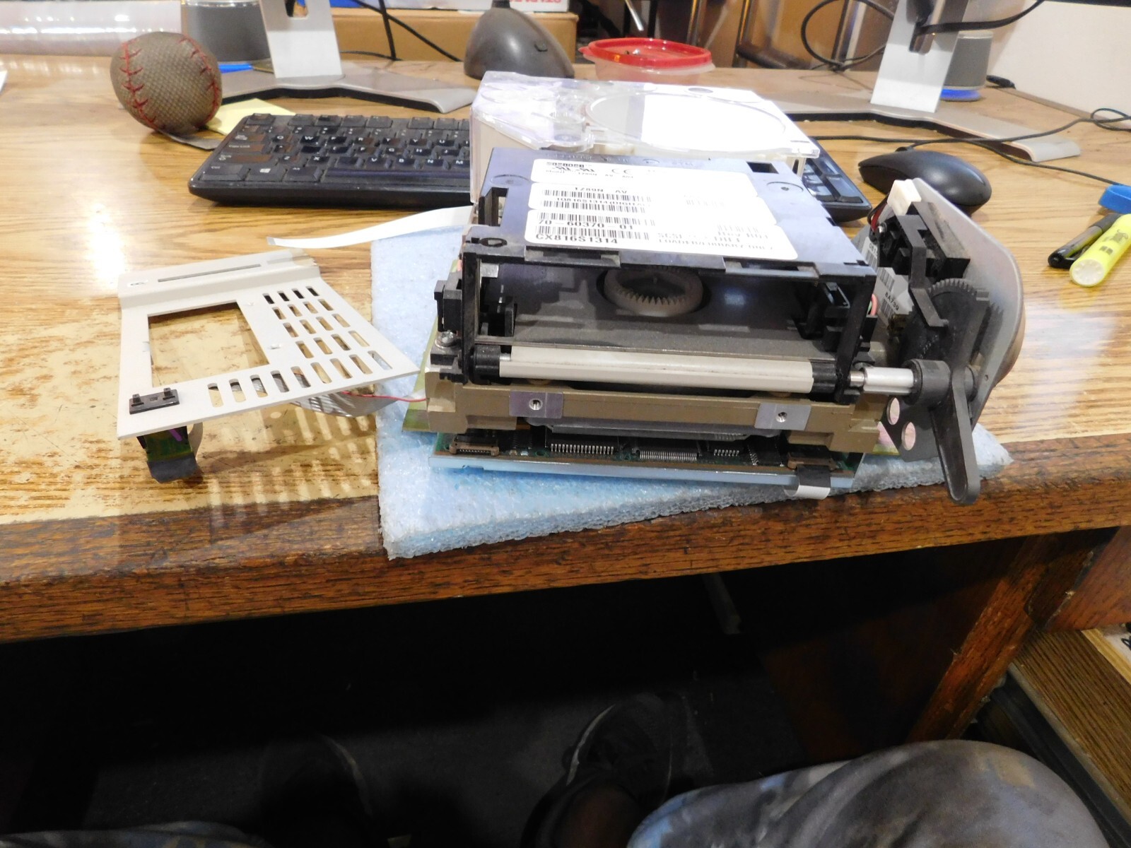 Digital Equipment / DEC: TZ89N-AV , A04 Differential SCSI Loader.  7-60370-01.