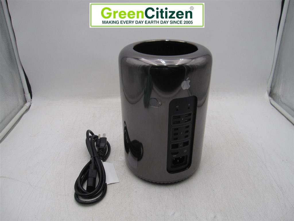 Apple Mac Pro Late 2013 Xeon E5-1620 v2 3.7GHz 32GB RAM 1TB SSD 2xFire Pro D300