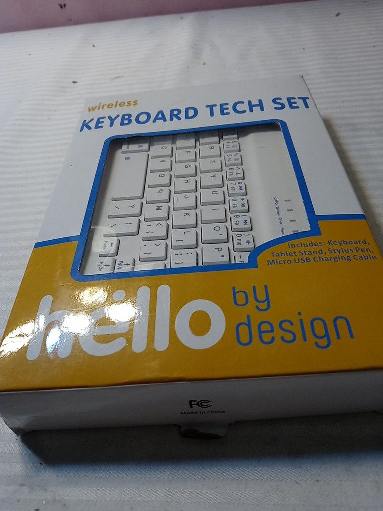 hello by design Wireless Keyboard for Tablets/Phones, White Battery