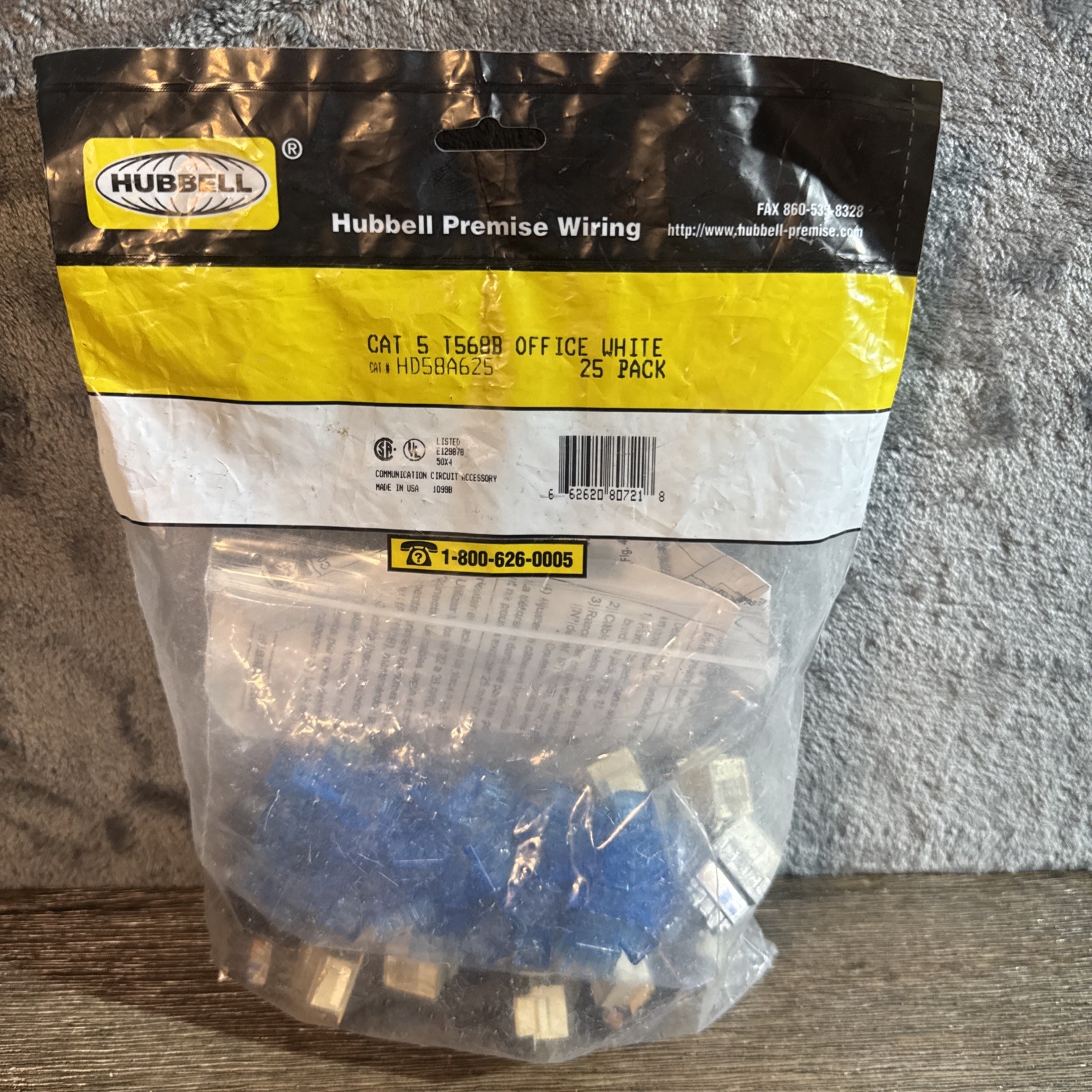 Hubbell HXJ5EOW Xcelerator Cat5e Keystone Jacks Office White 25-Pack Sealed