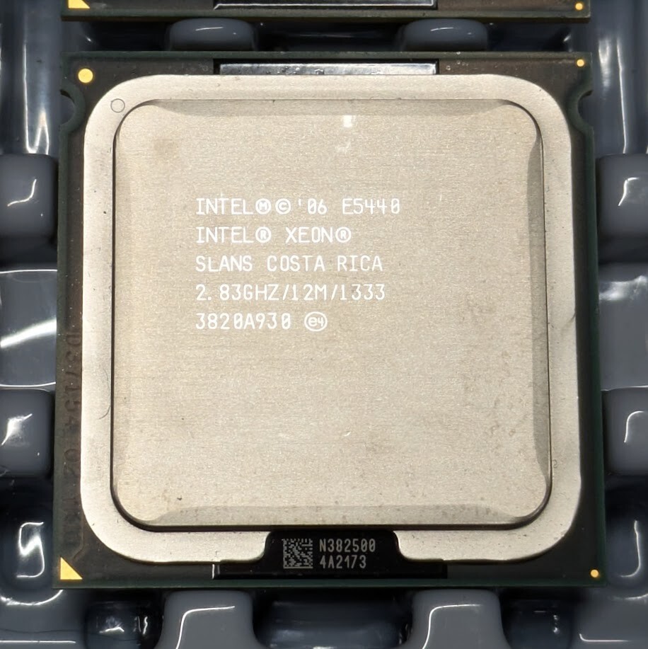 INTEL XEON Processor, E5440, Quad Core, 12M Cache, 2.83 GHz, 1333 MHz FSB, Read