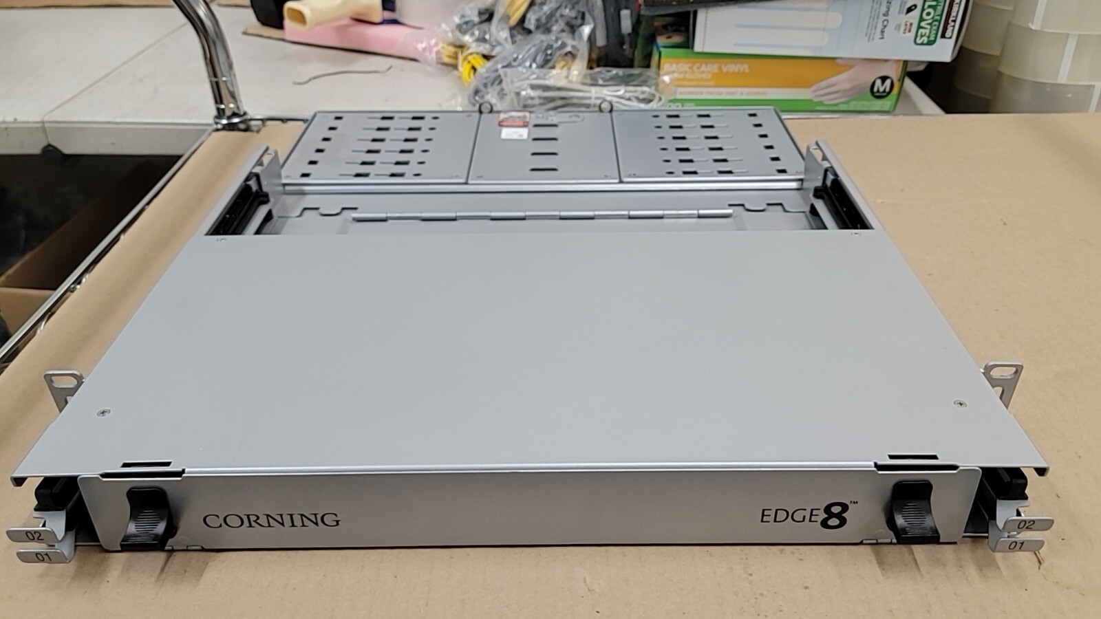 Used Corning EDGE8-01U EDGE8 Solutions Housing- no cover