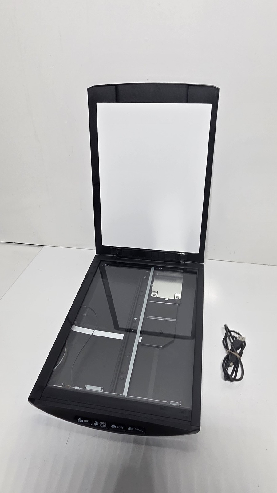 Canon CanoScan LiDE 110 Flatbed Scanner - Compact & Efficient USB Powered