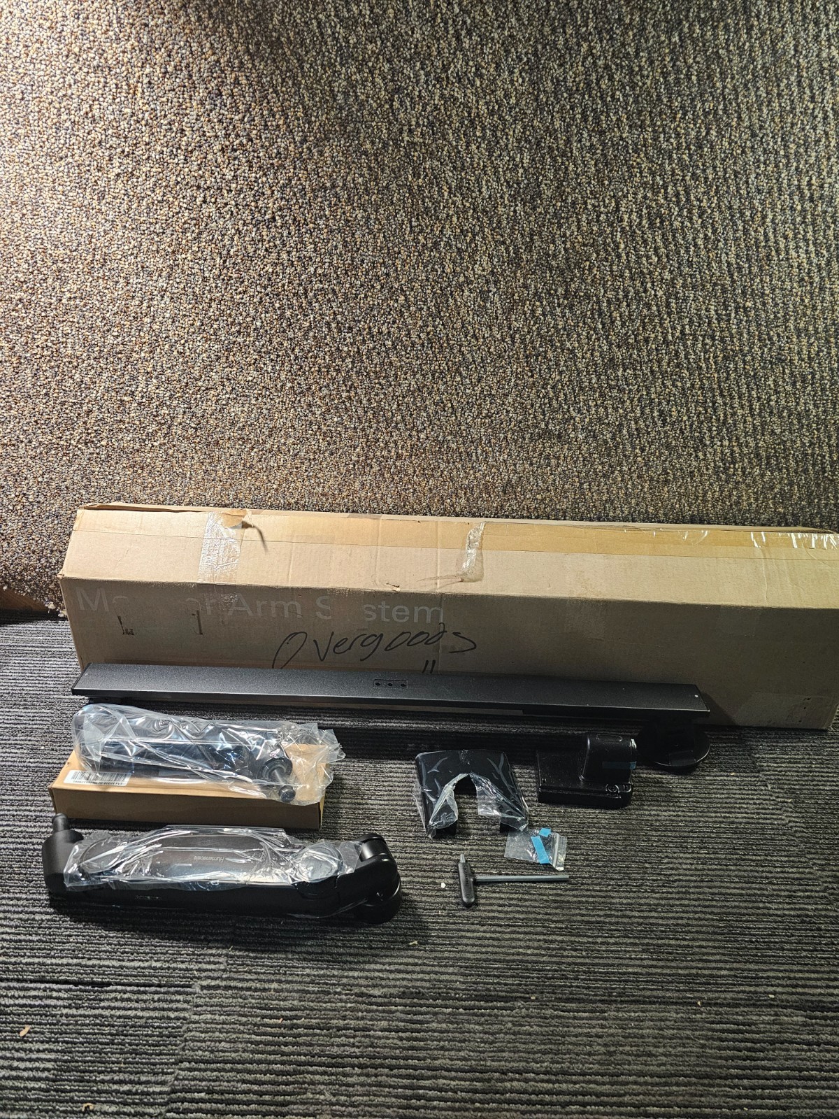 Humanscale Adjustable Monitor Arm System Black