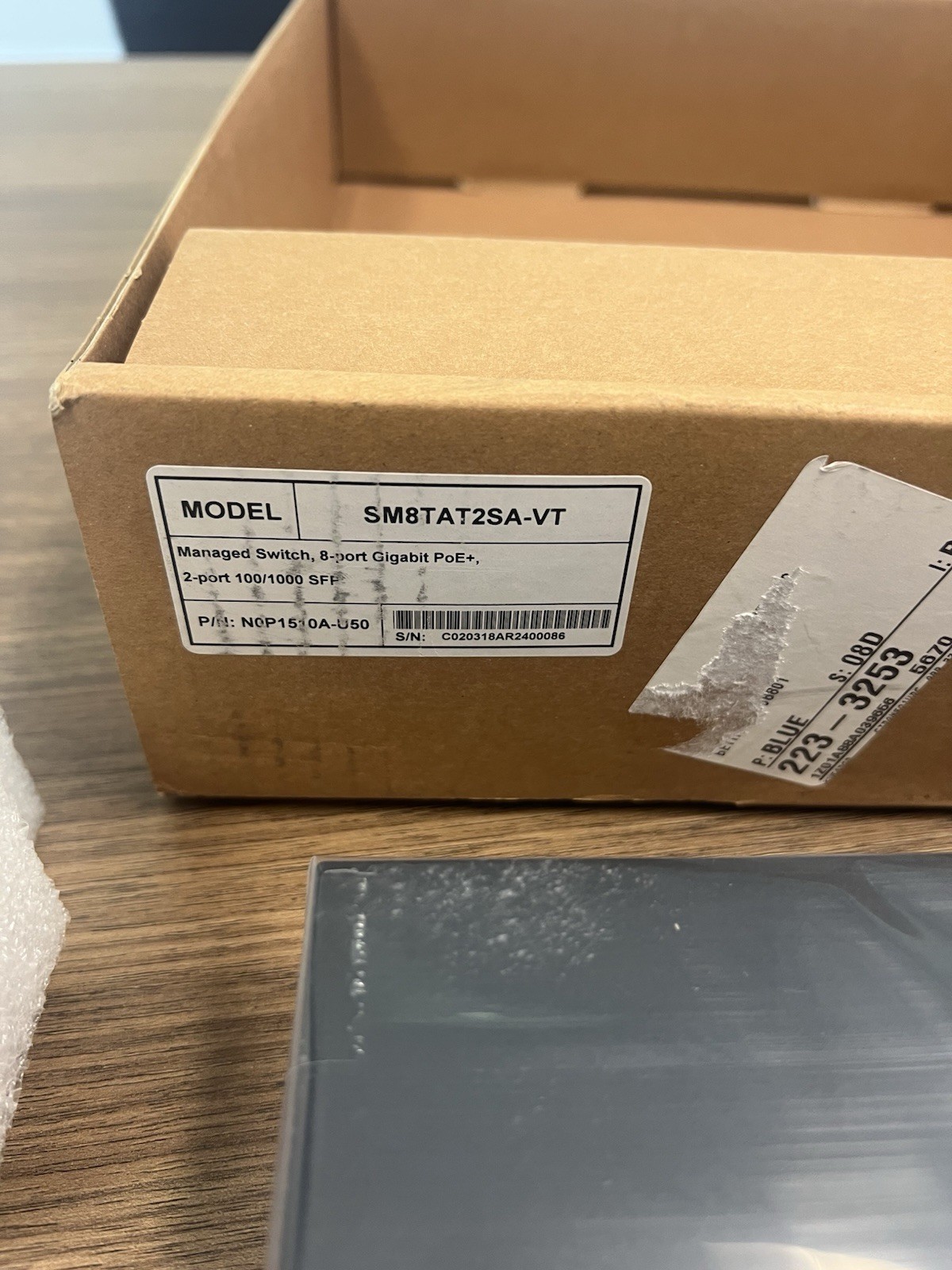 Transition Networks SM8TAT2SA 8 port POE switch