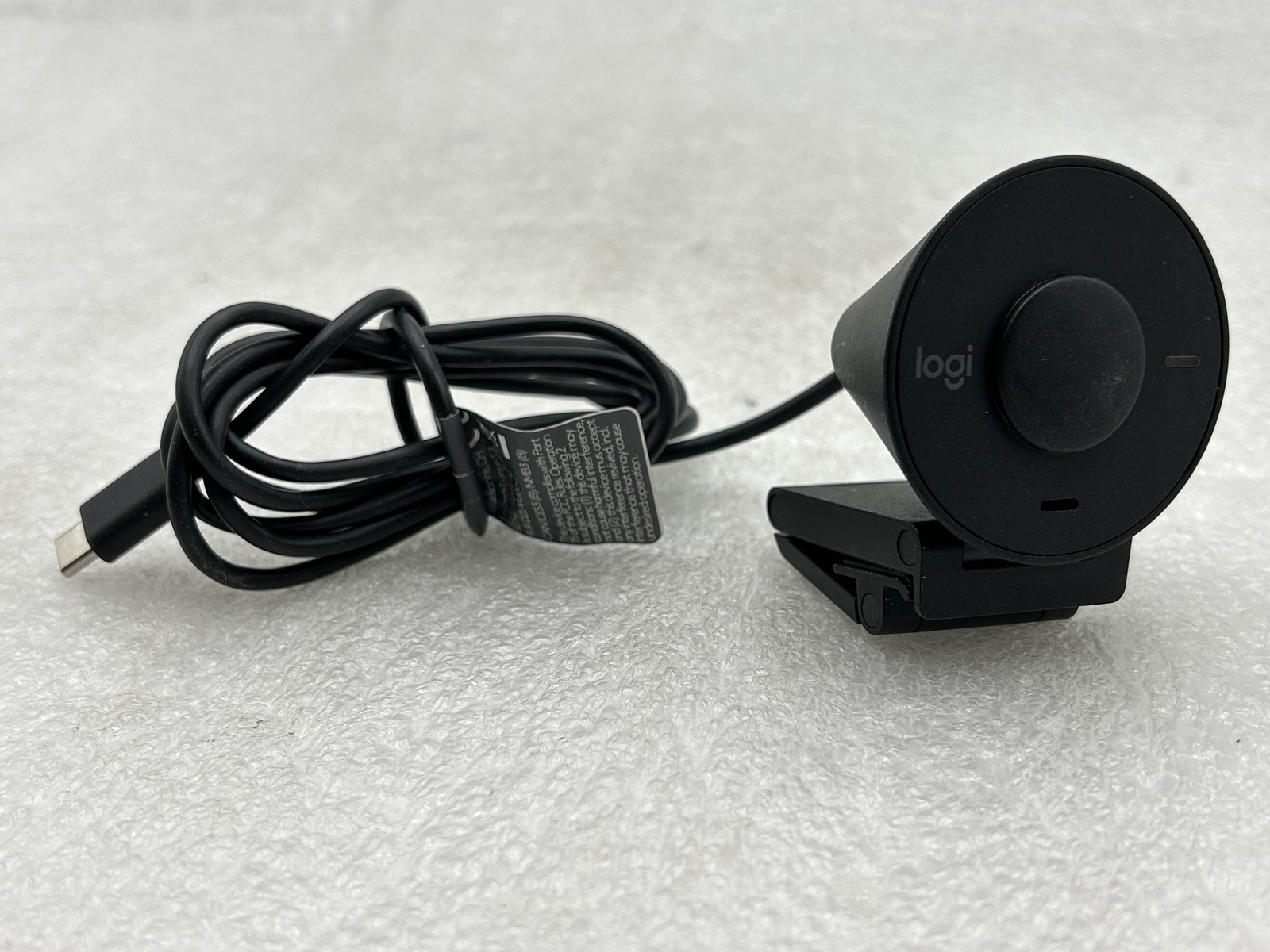 Logitech Brio 305 FHD 1080p 2 Megapixels Webcam ( VU0065 ) USB-C 