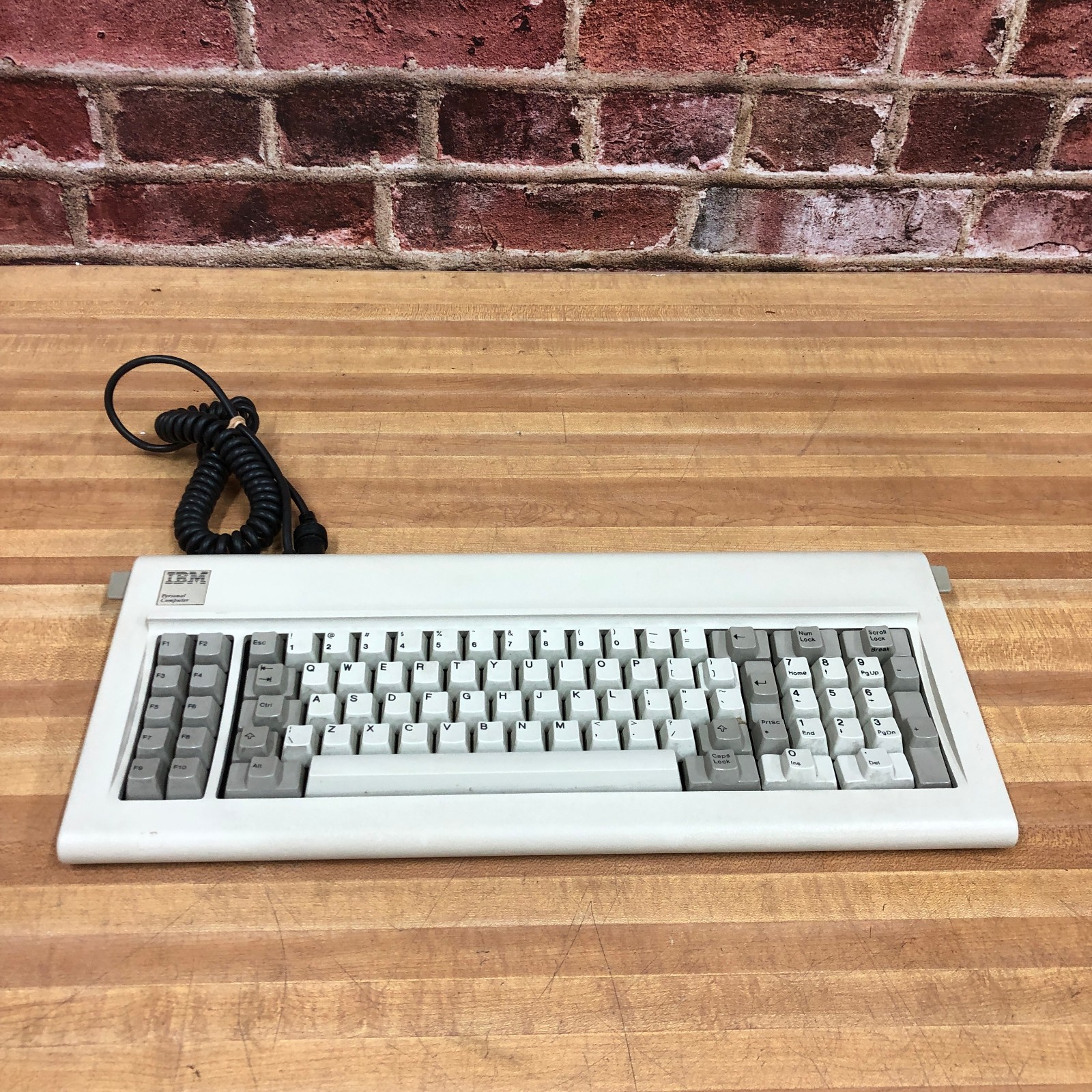 Vintage IBM Model F Mechanical Keyboard for IBM PC XT/AT Computers