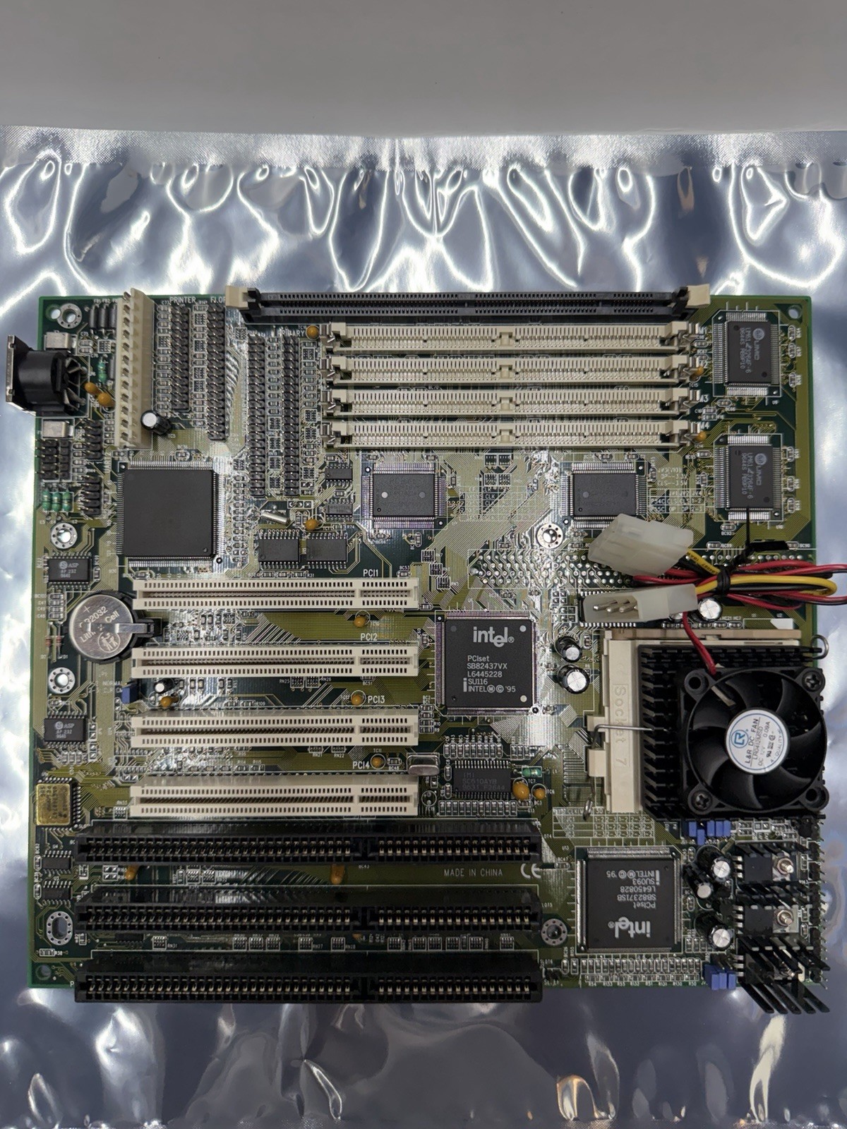 QDI P5I430VX-250DM Explorer II V2.0 Socket 7 w/P133 CPU - Cleaned & TESTED