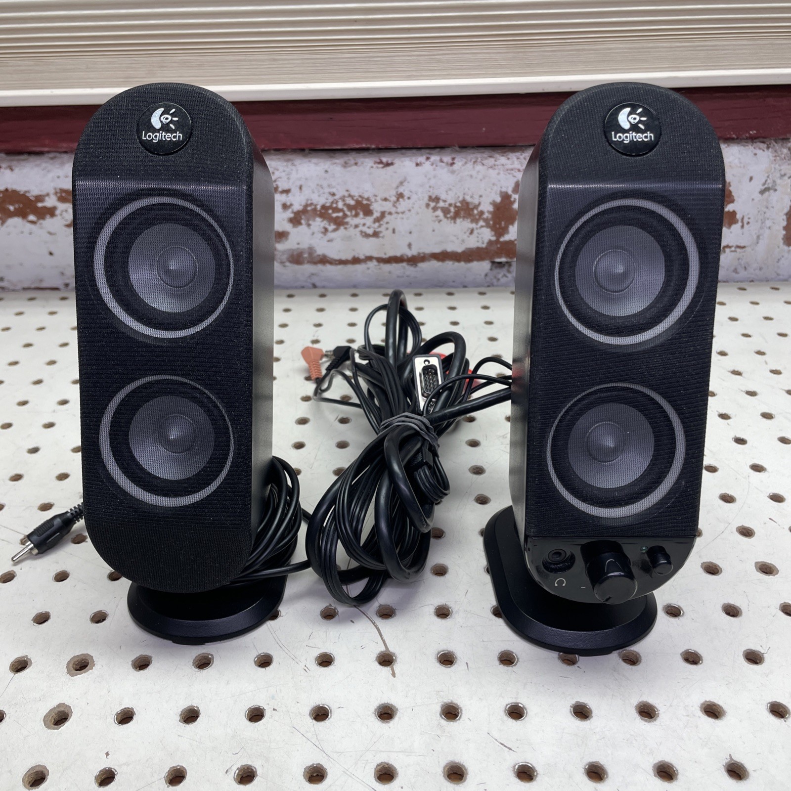 Logitech X-530 Main Front Right Main Control Power Volume And Rear Right Speaker