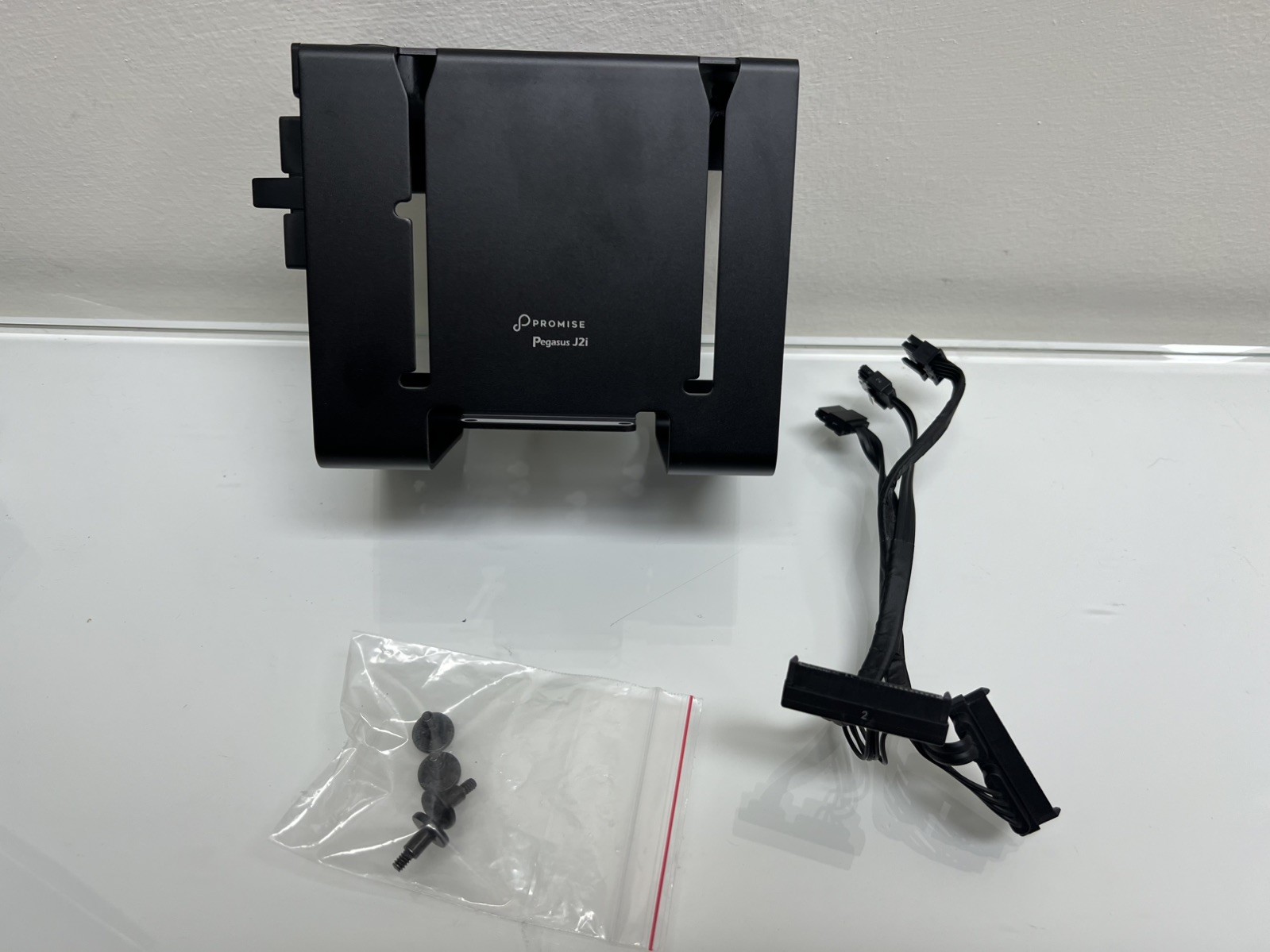 Promise Pegasus J2i Internal Storage Enclosure for 2019 & 2023 Mac Pro HDD 3.5