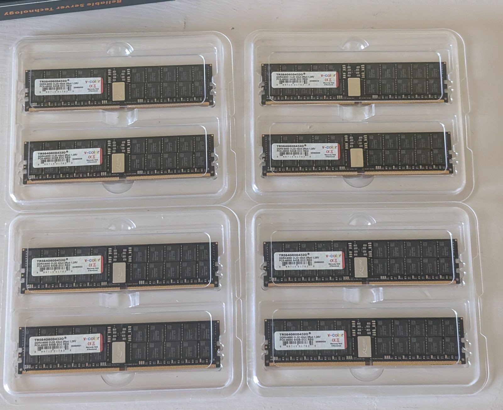 V-Color DDR5 512GB - 8 x 64GB 6000MHz CL32 R-DIMM ECC TR564G60D432O