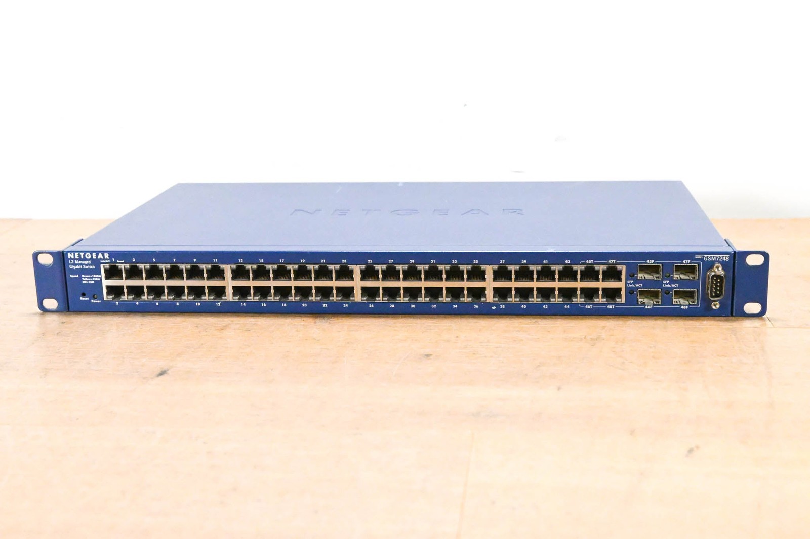 NETGEAR GSM7248 ProSafe 48-Port Gigabit Ethernet L2 Managed Switch CG011TV
