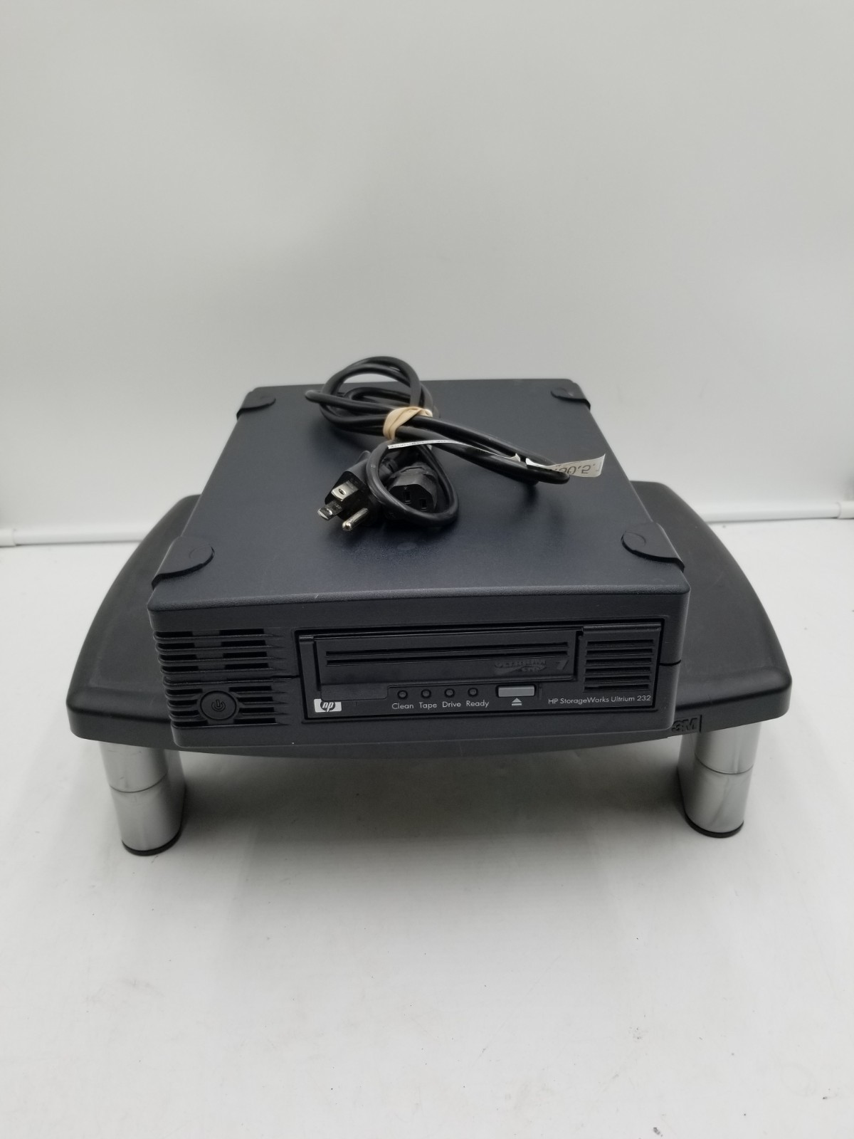 HP StorageWorks Ultrium 232 DW065B BRSLA-0404-AC