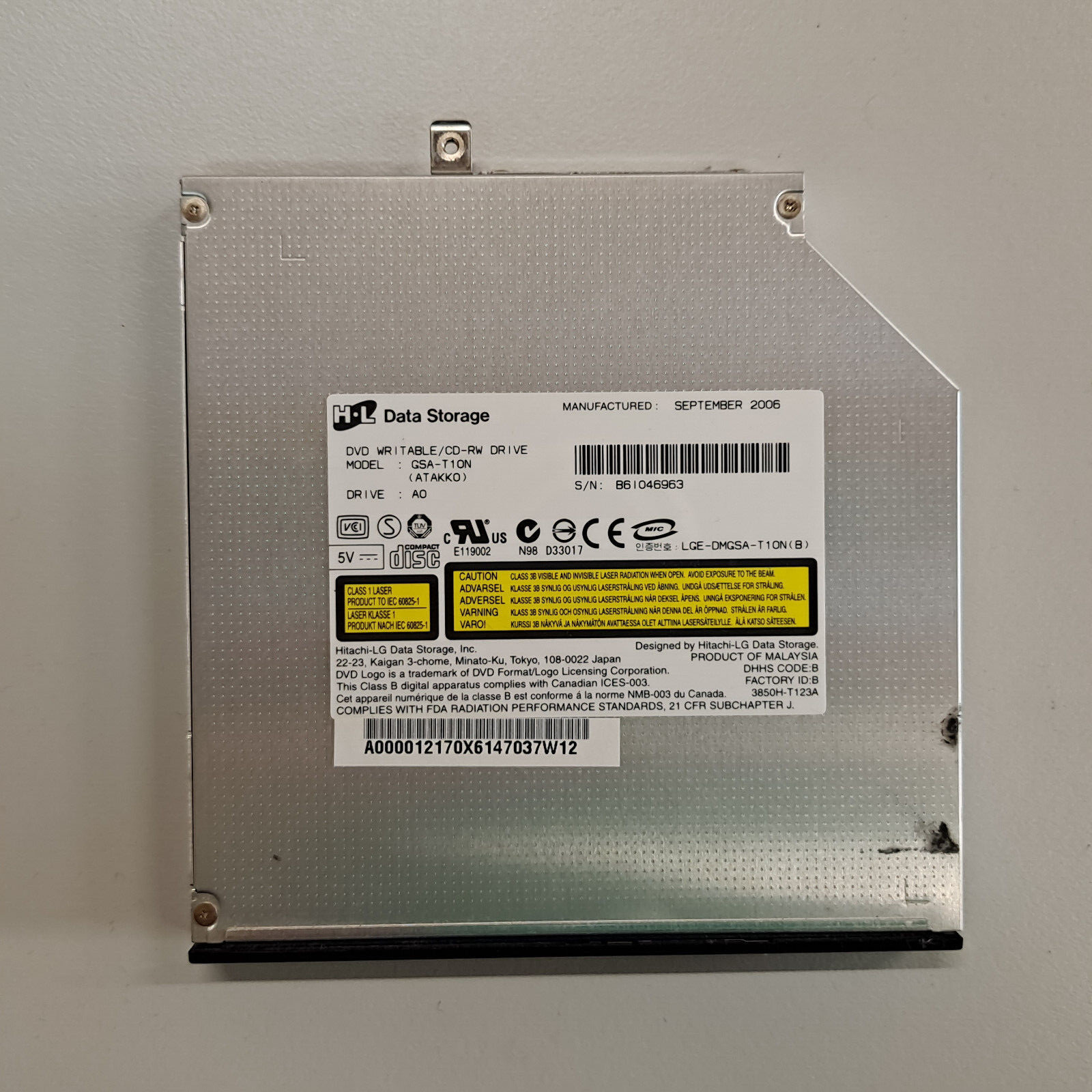 Genuine Hitachi LG GSA-T10N IDE DVD WRITABLE CD-RW Drive Toshiba A000012170