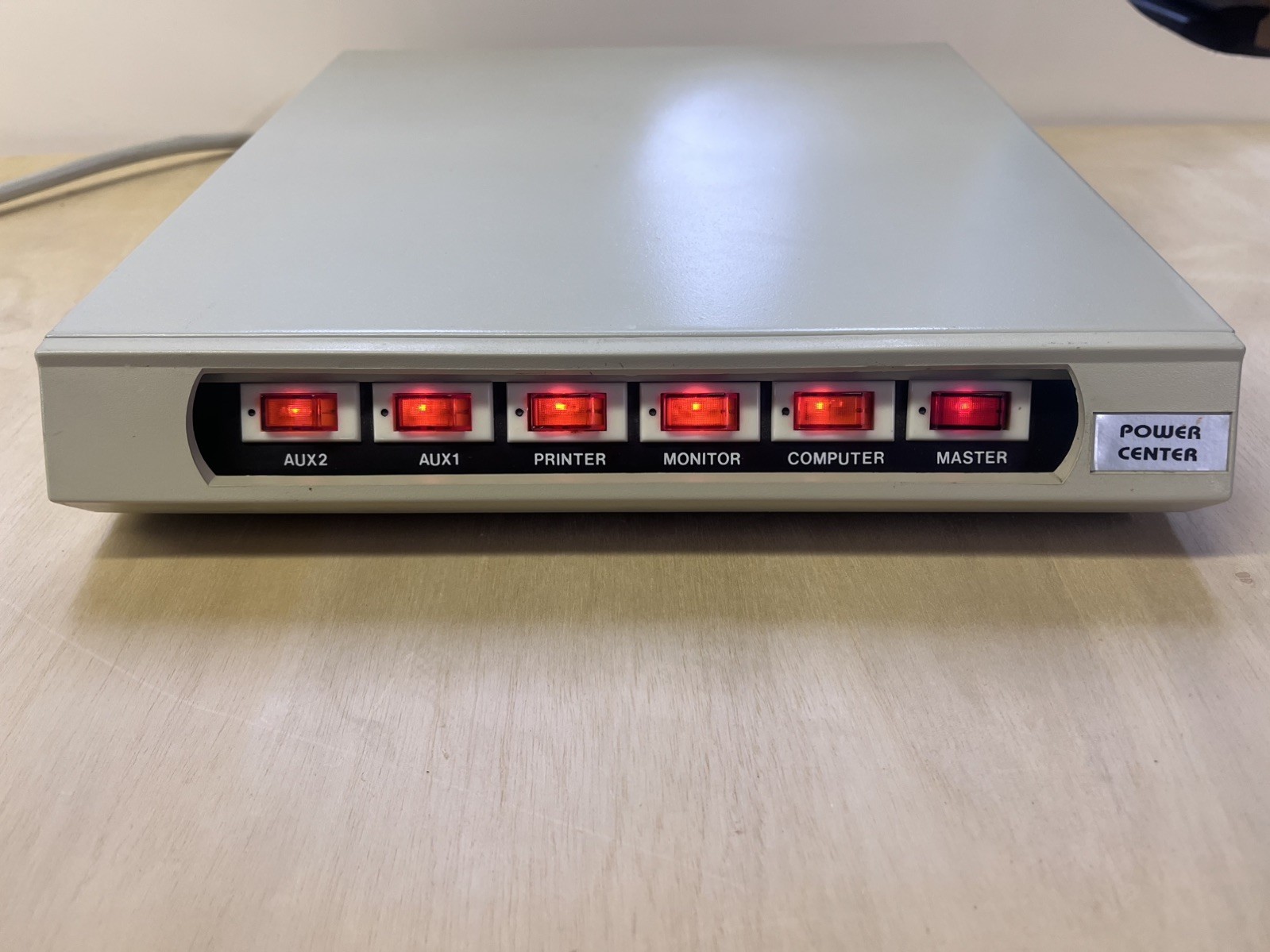 Vintage Power Tap SS-N-1 Computer Power Center Surge Suppressor TESTED WORKING