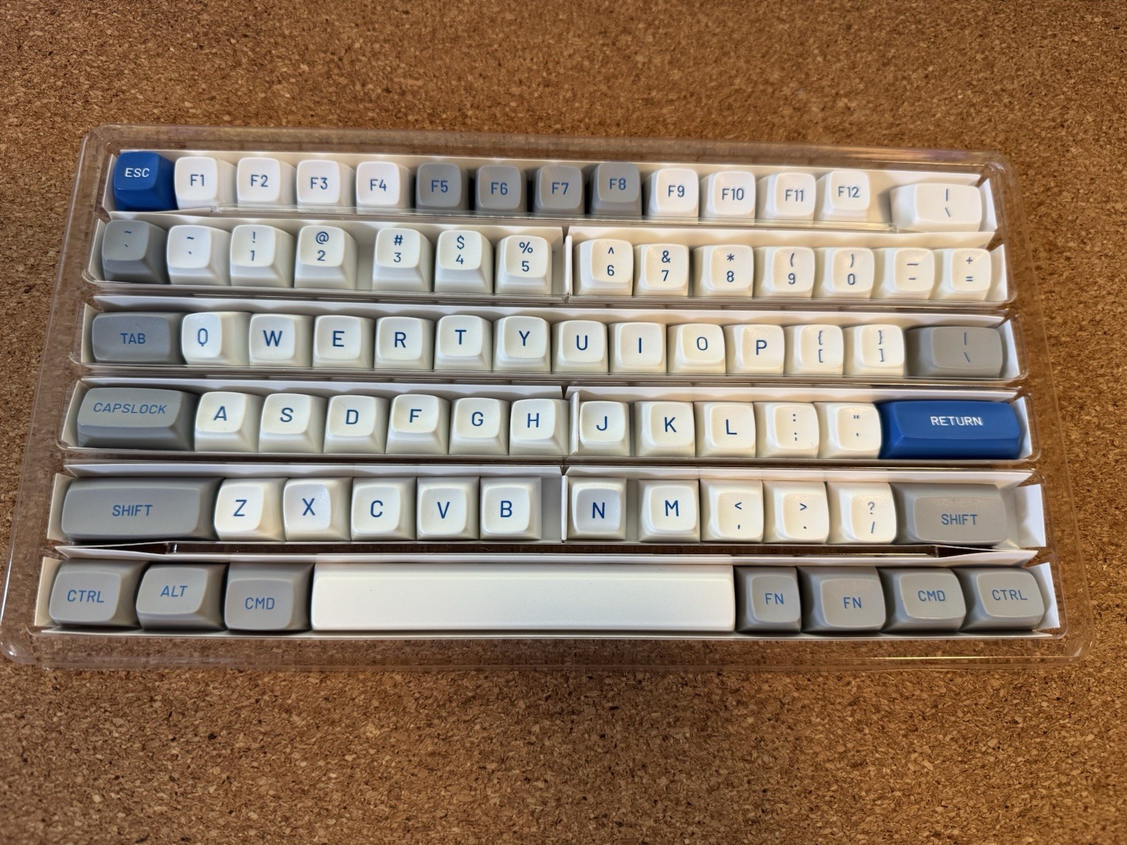 Drop + Matt3o MT3 Camillo / Olivetti Keycap Set – Complete, Discontinued