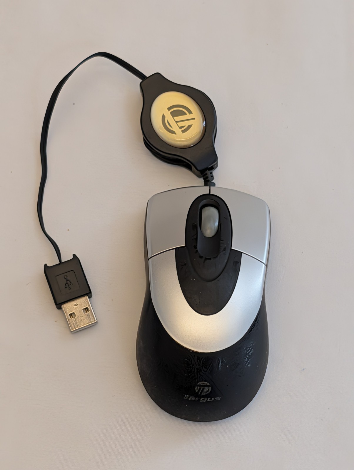 Targus Retractable Travel Mouse Model AMU02US- Silver/Black - USB Optical