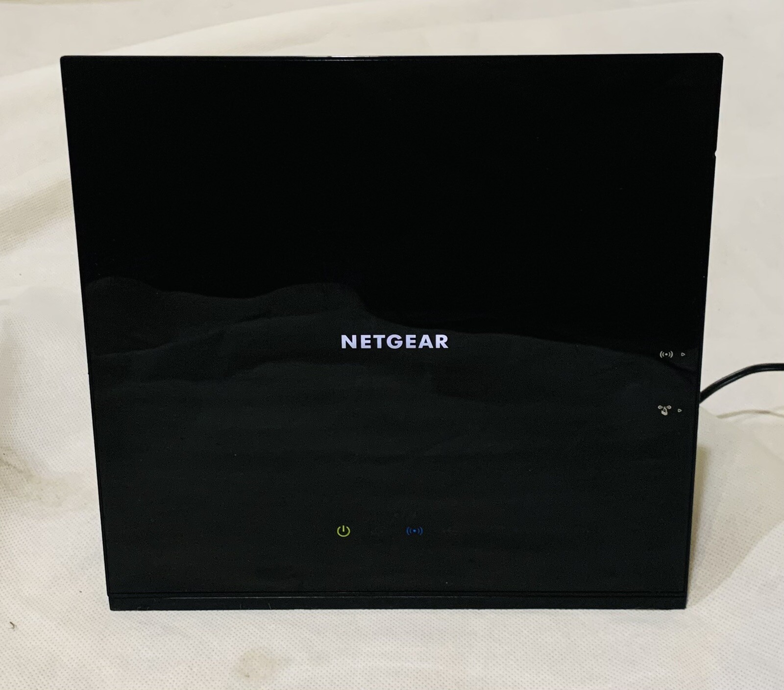 NETGEAR AC1450 Dual Band Gigabit Smart WiFi Router