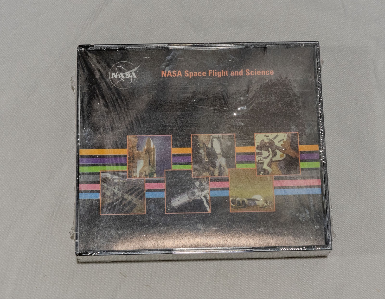 NASA Space Flight and Science Educational PC-Mac CD-ROM Windows or Macintosh New