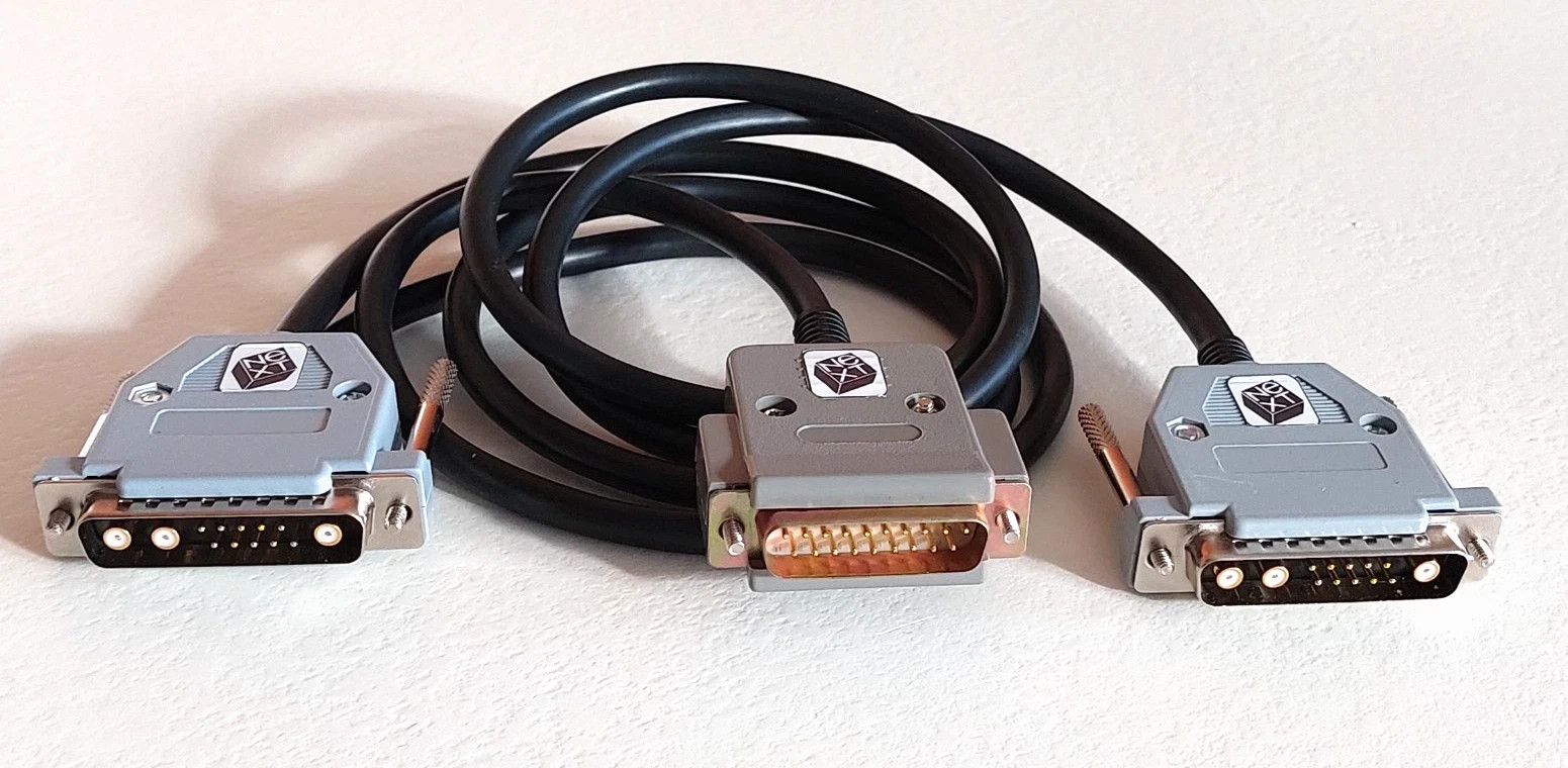 NeXT Computer Y Cable 13W3 DB19 NeXTStation Color Turbo MegaPixel 2286-01