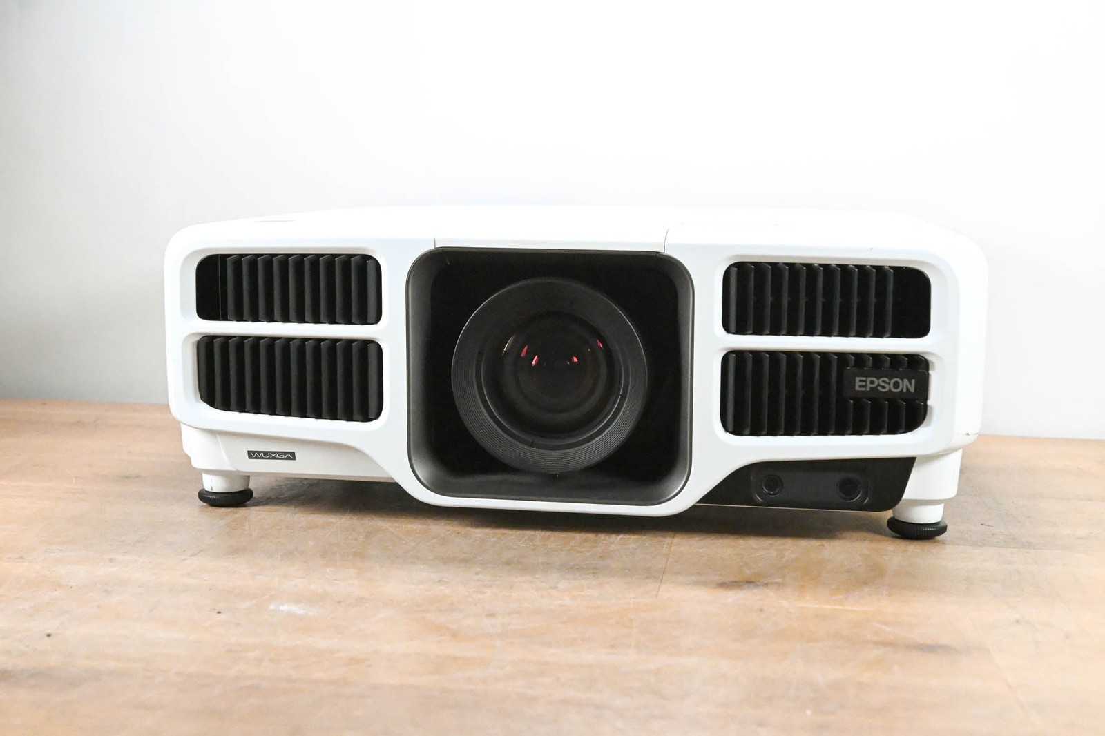 Epson Pro L1200U 7,000-Lumen WUXGA 3LCD Laser Projector w/ 4K & Lens CG014XL
