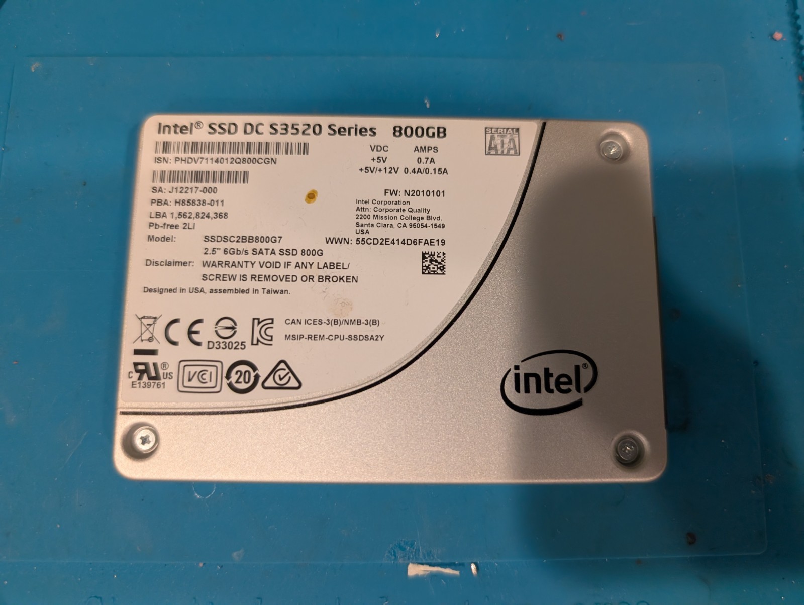 Intel SSD DC S3520 Intel  800GB 2.5" SATA SSDSC2BB800G7 96% Health