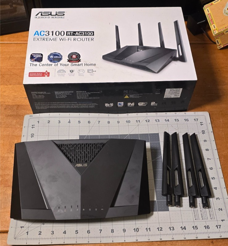 ASUS RT-AC3100 Dual Band Gigabit Wi-Fi Router ONLY