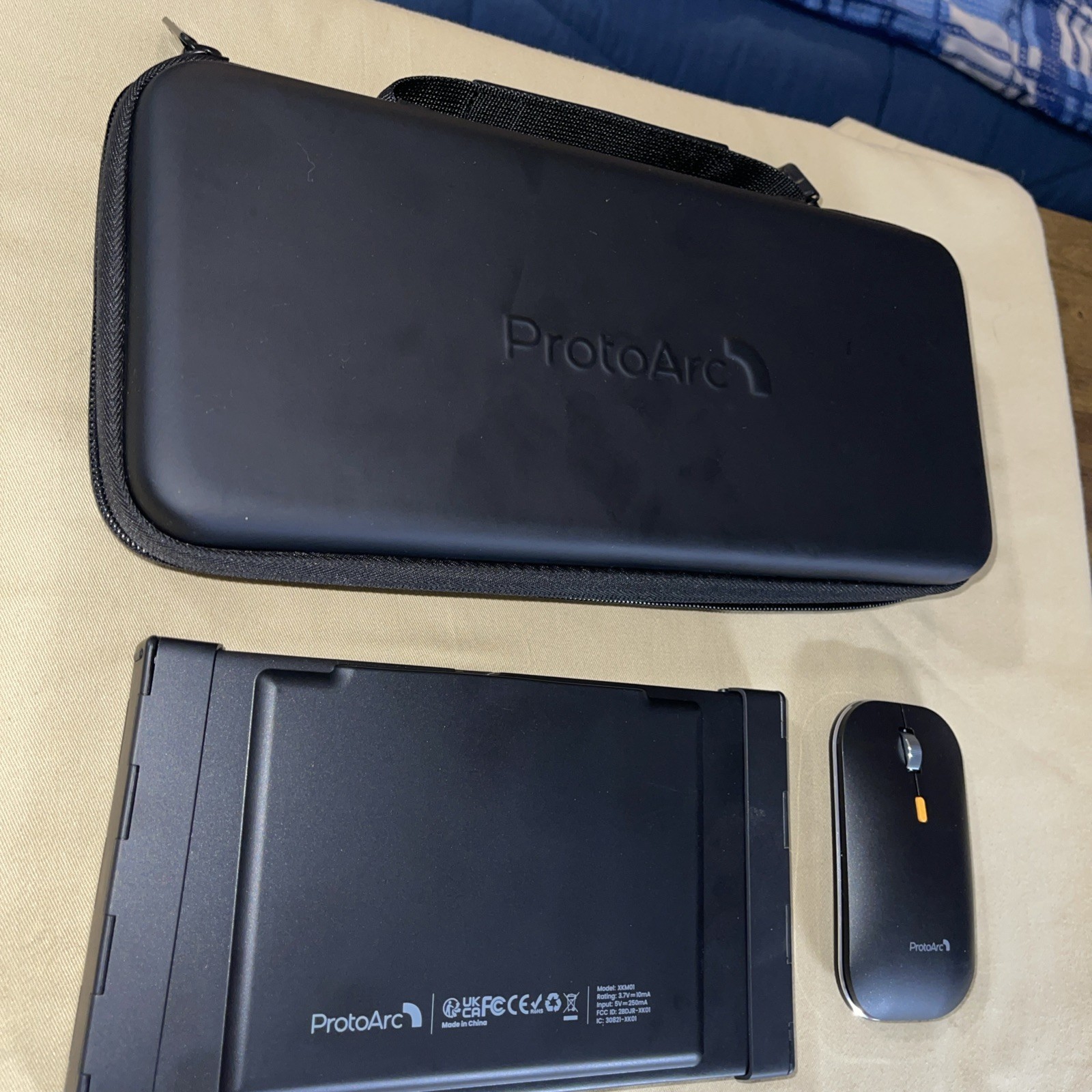 ProtoArc Foldable Keyboard and Mouse, XKM01 True Full-Size Folding