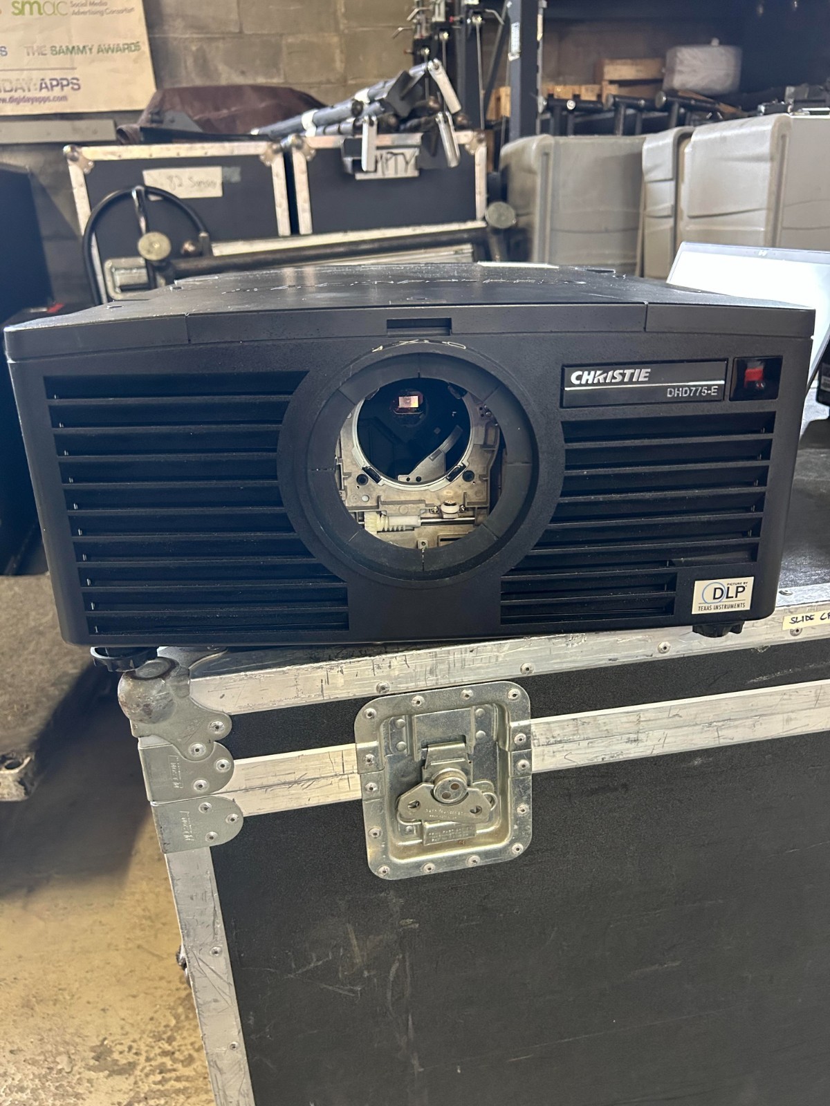 Christie DHD 775-E