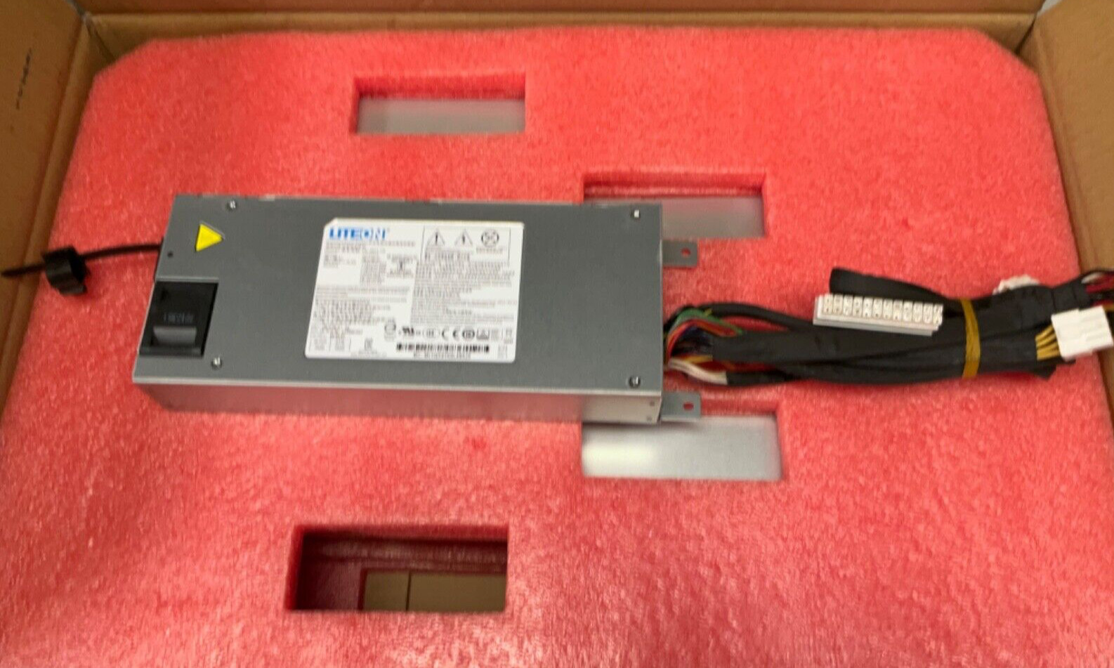 LITE-ON PS-4801-1Q Switching Power Supply 5.5A 800W Replaces FSP700-80UE PSU