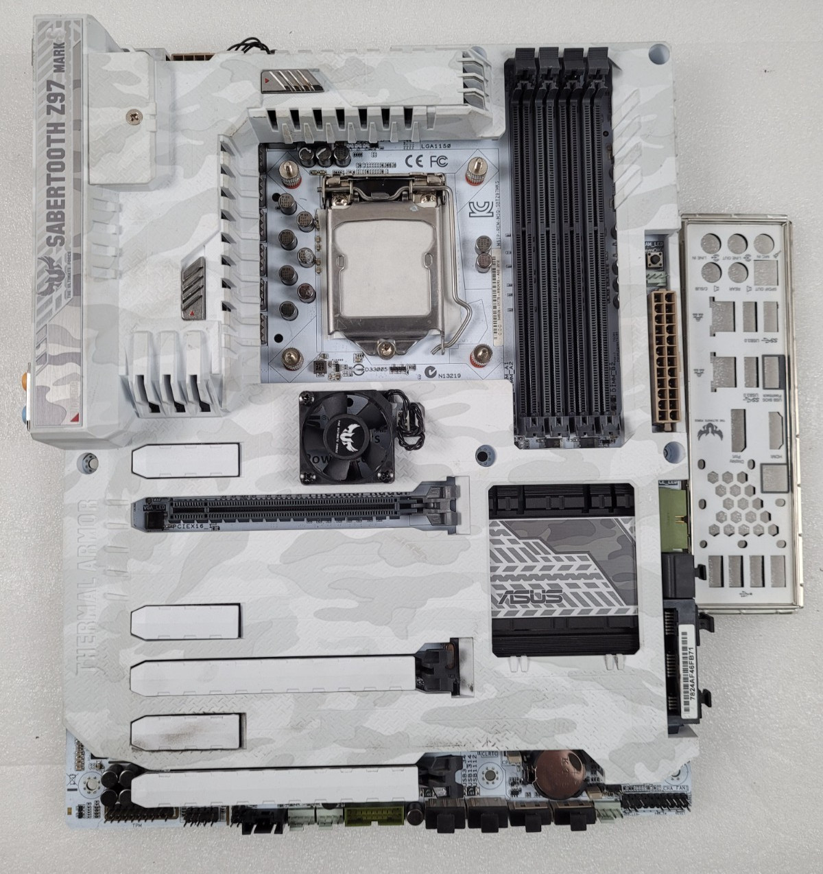 ASUS SABERTOOTH Z97 MARK S LGA1150 DDR3 Motherboard