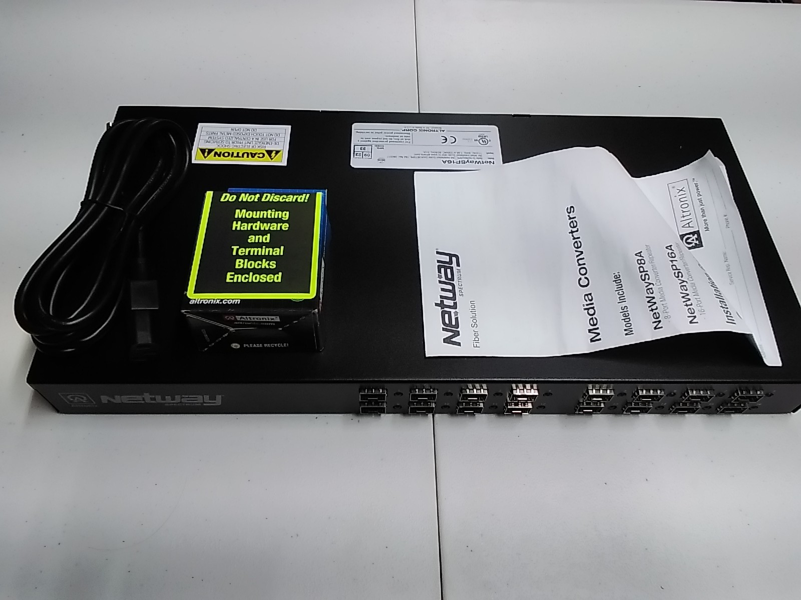 NEW Altronix NETWAYSP16A 16-Port Transceiver Media Converter / Repeater