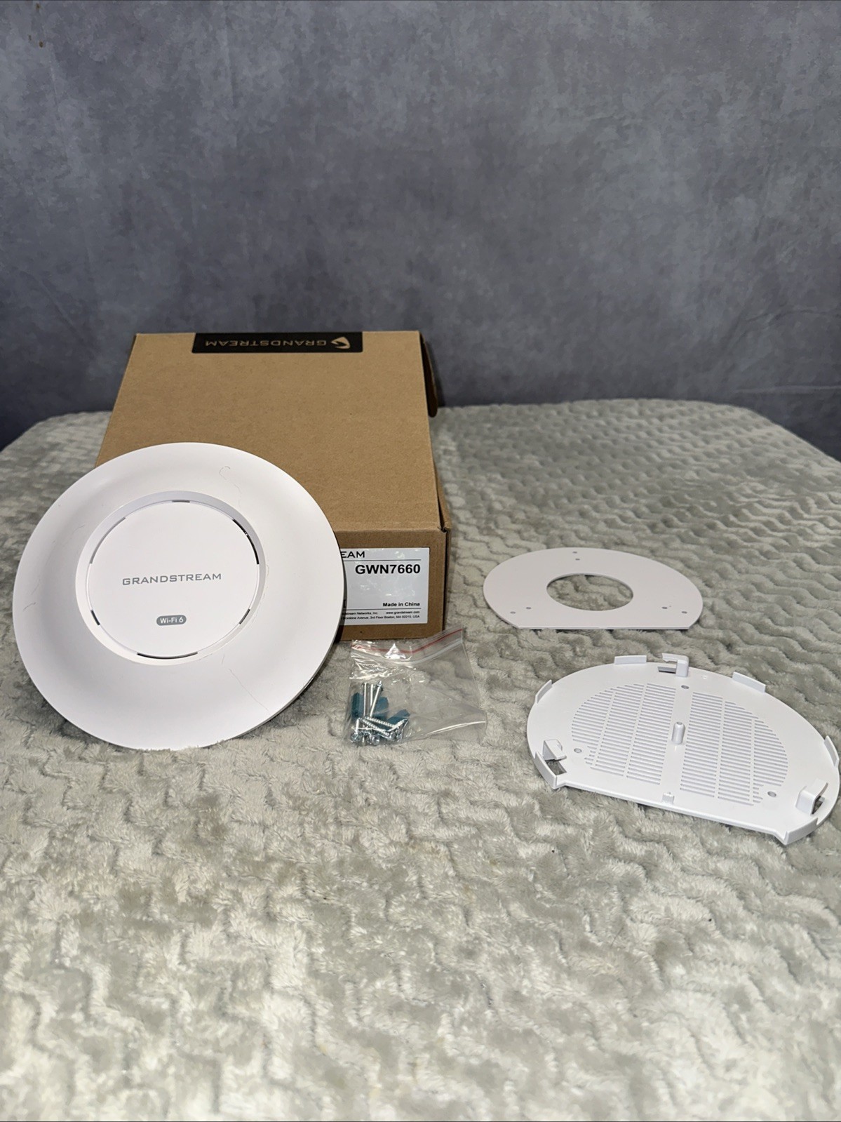 Grandstream Networks GWN7660 WiFi 6 Indoor Access