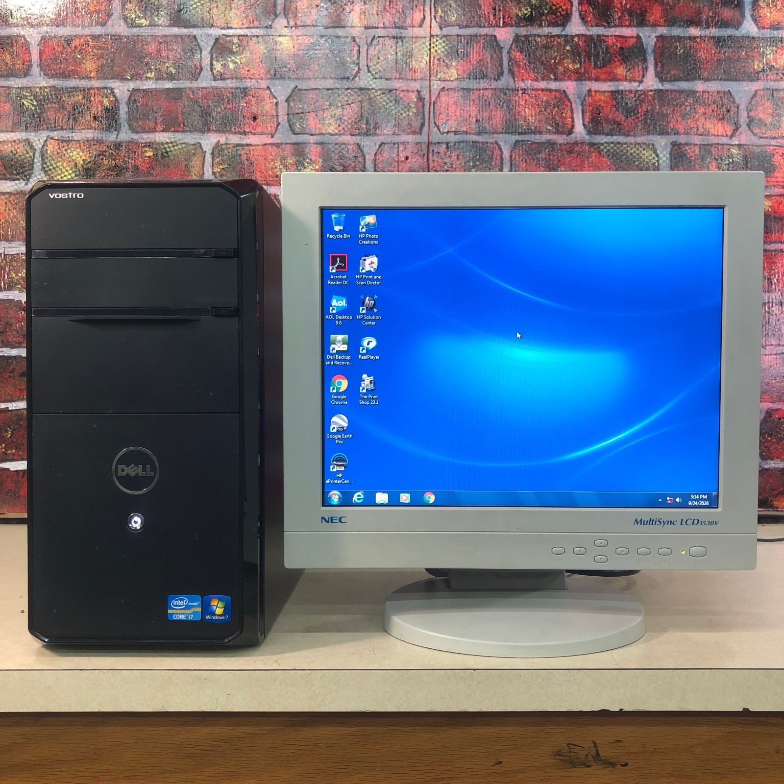 Dell Vostro 460 Desktop - Core i7-2600 3.40GHz 8GB RAM 320GB HDD (Windows 7 Pro)