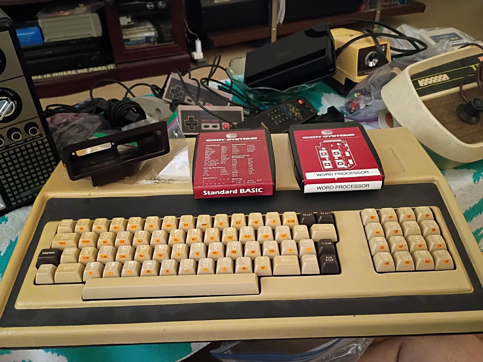 Rare Exidy Sorcerer DP 10001 Computer  Basic Pac Word Pac  Guides G2U