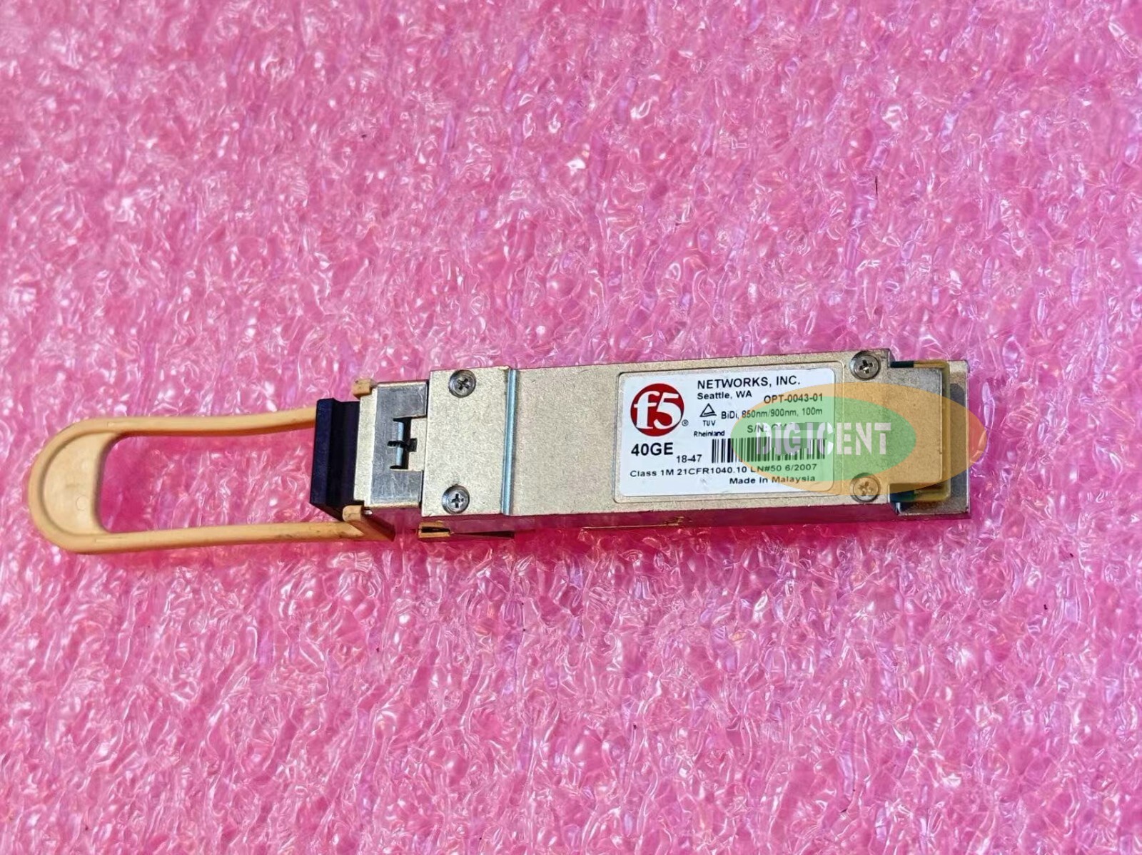 F5 Netowrks  OPT-0043-01  QSFP+ BIDI  LC  QSFP  F5-UPG-QSFP+BD