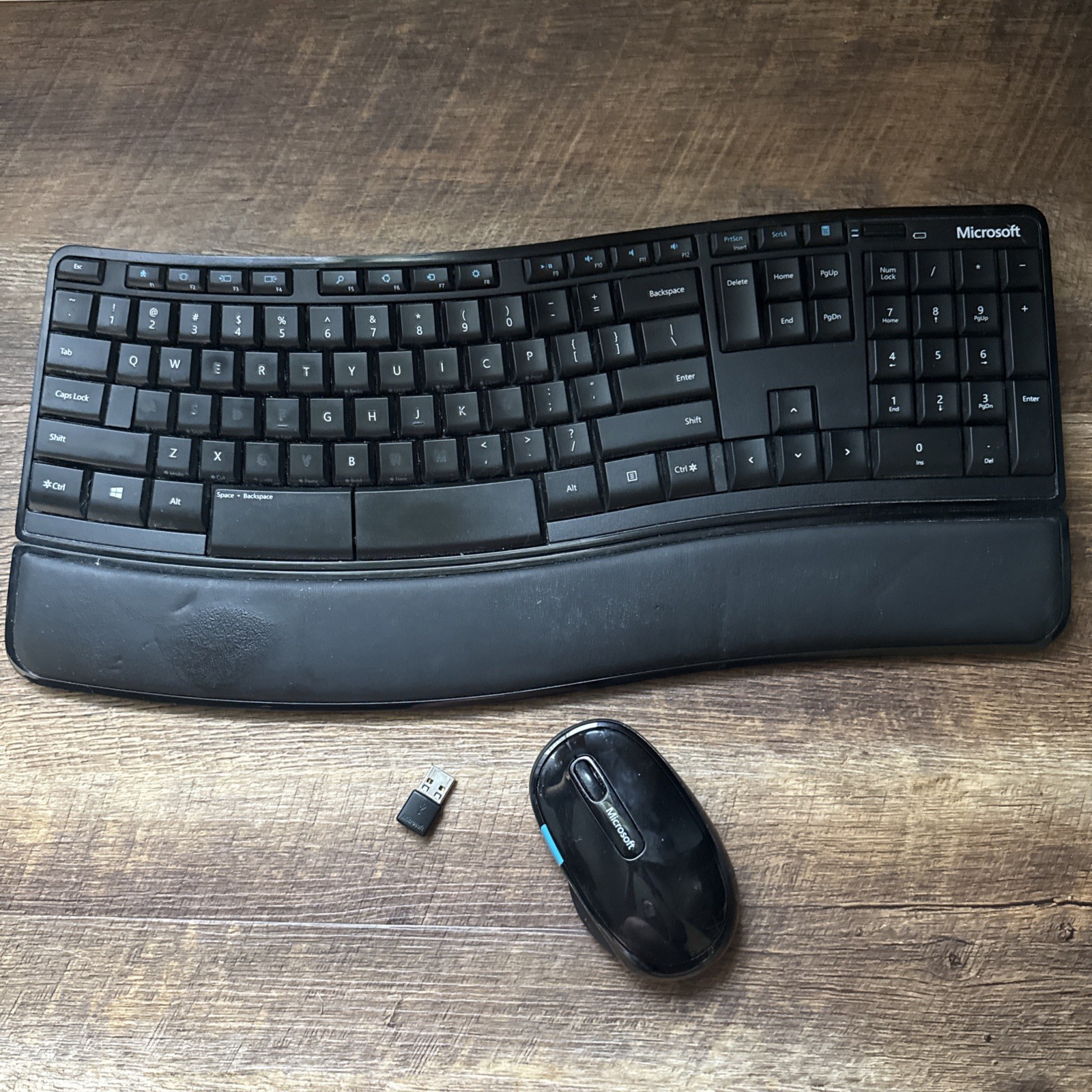 Microsoft Sculpt Comfort Desktop Wireless Keyboard Mouse Set USB Receiver Read