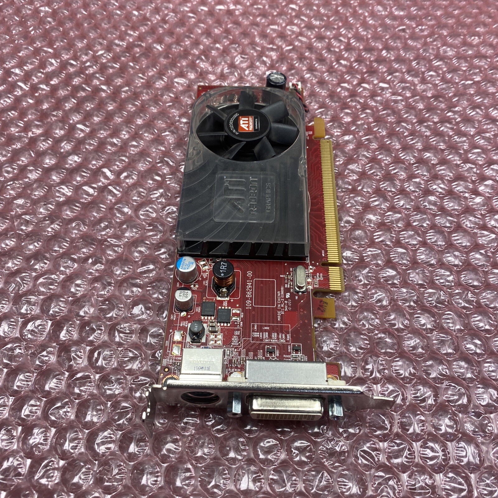 Used Dell 0Y103D ATI Radeon 256MB PCI-E Video Card