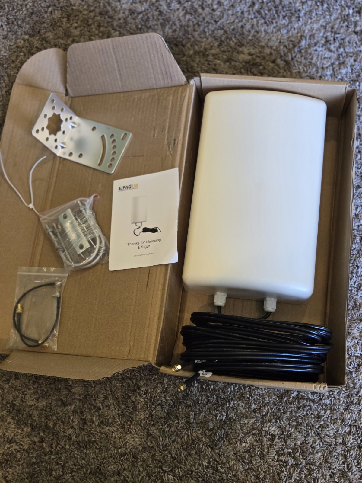 Eifagur ALF6001 Performance Cross Polanzed MiMo Panel Antenna 11dBi High Gain