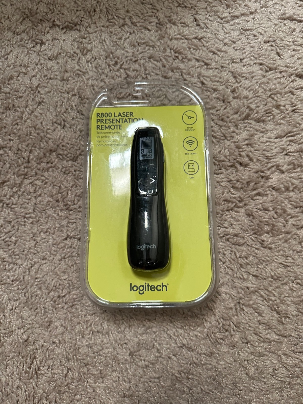 Logitech R800 Wireless Presenter Green Laser Remote 910-001350 NEW