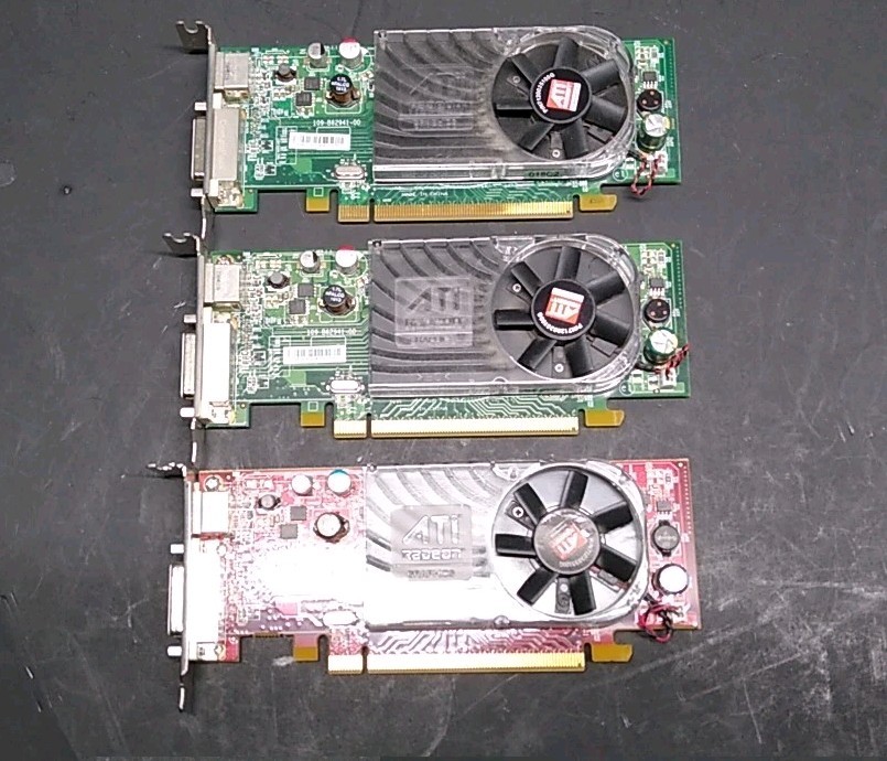 LOT OF 4 ATI Radeon B629  ATI-102-B40319 ATI-102-B62902