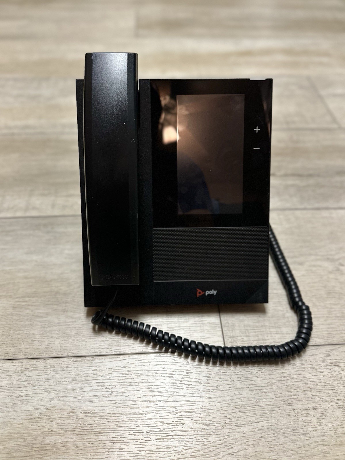 ** LOT OF 5** Polycom CCX 400 Microsoft Teams Phone PoE