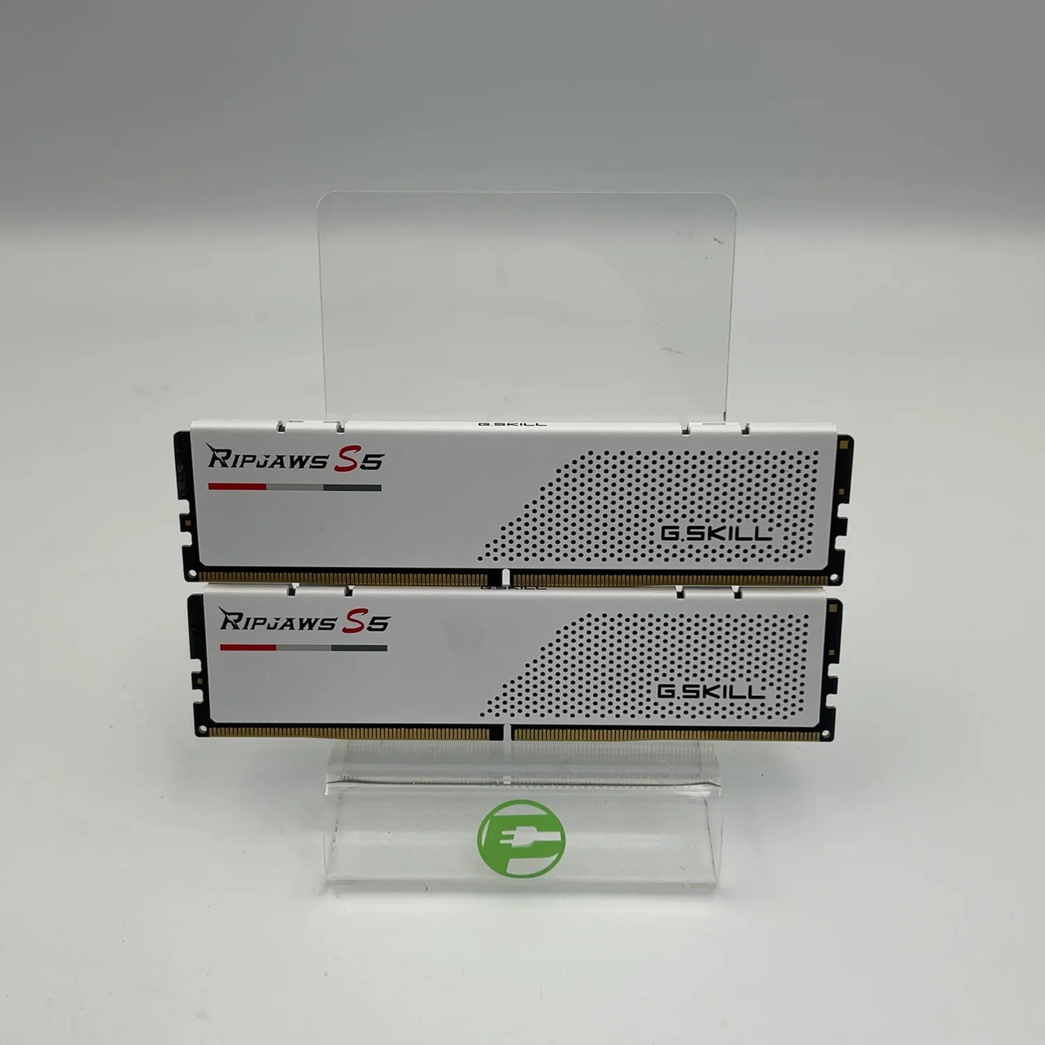 G.Skill Ripjaws S5 32GB (2x16GB) RAM DDR5 6000MHz F5-6000J3238F16GX1-RS5W