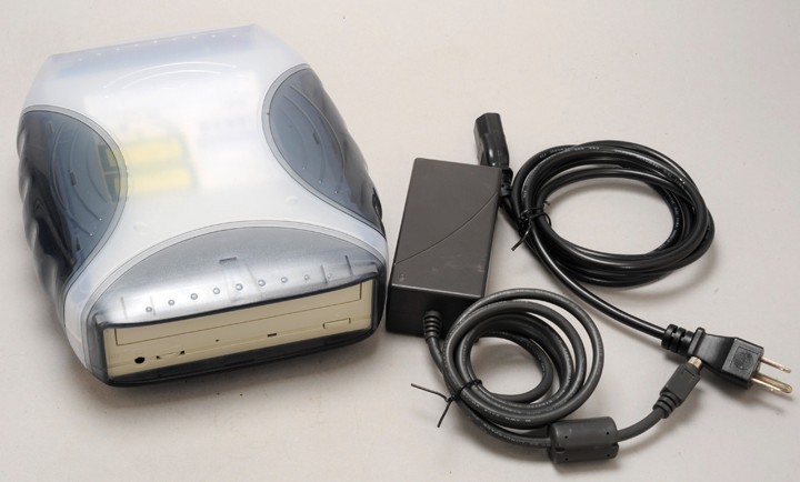 Que Fire Drive QPS-525 External CD Drive Burner 16X10X40X CDRW NOT WORKING