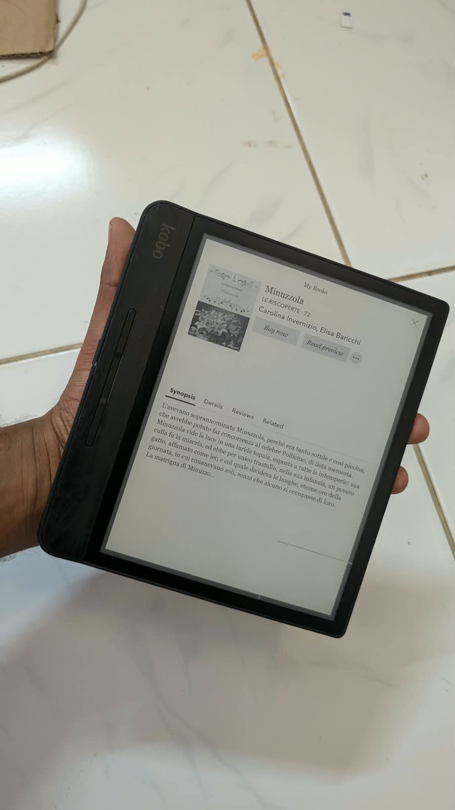 Kobo Forma 32GB Black 8" Waterproof eReader - Model N782 - Longest Battery Time