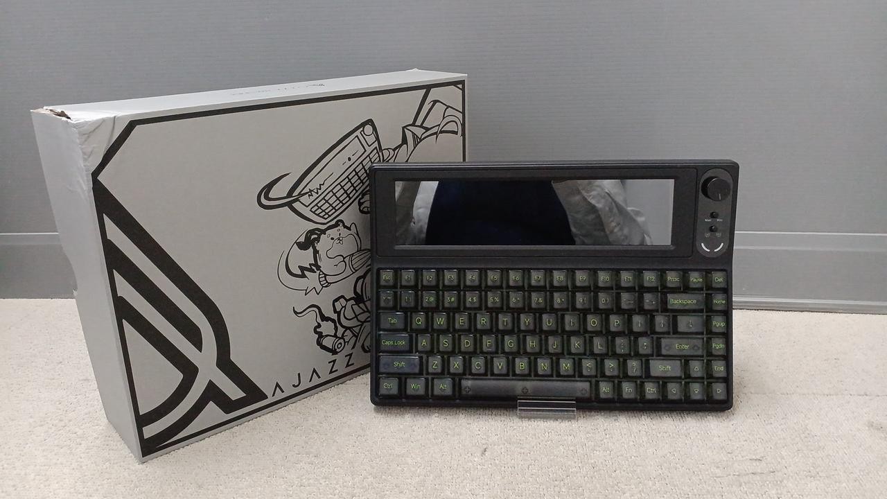 AJAZZ AKP846 Display Keyboard