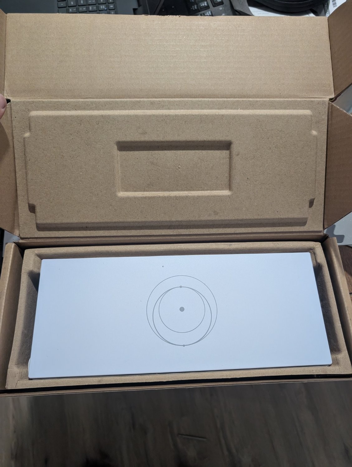 Starlink Gen 3 Standard Router Kit UTR-232 WiFi 6 Mesh 02633401-504 Box White