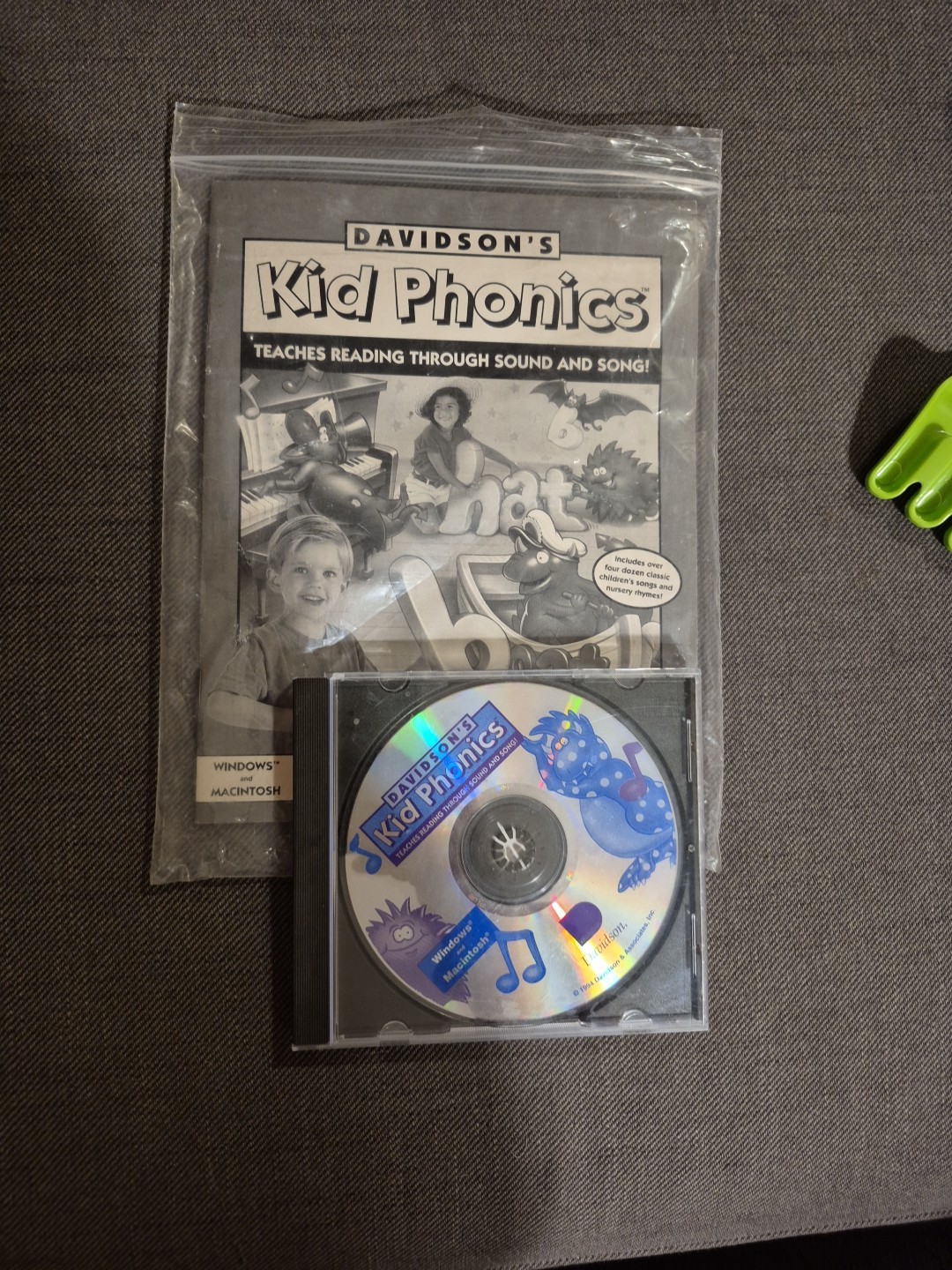 Davidson's Kid Phonics Cd And Booklet Good Condition 