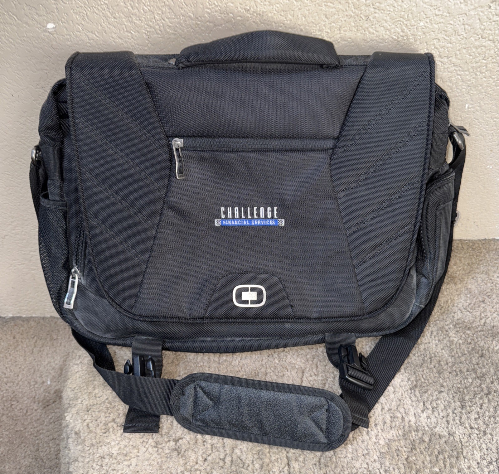OGIO Laptop Messenger Bag Classification 03507 *Free-Ship* OEM