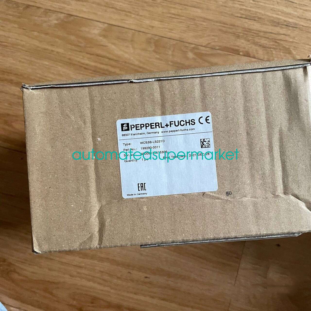 1pc NEW PEPPERL+FUCHS WCS3B-LS221D code reader Shipping by DHL/FedEX